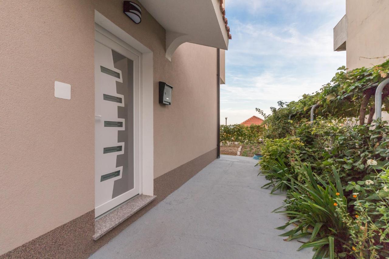 Apartments Lusani Split Luaran gambar