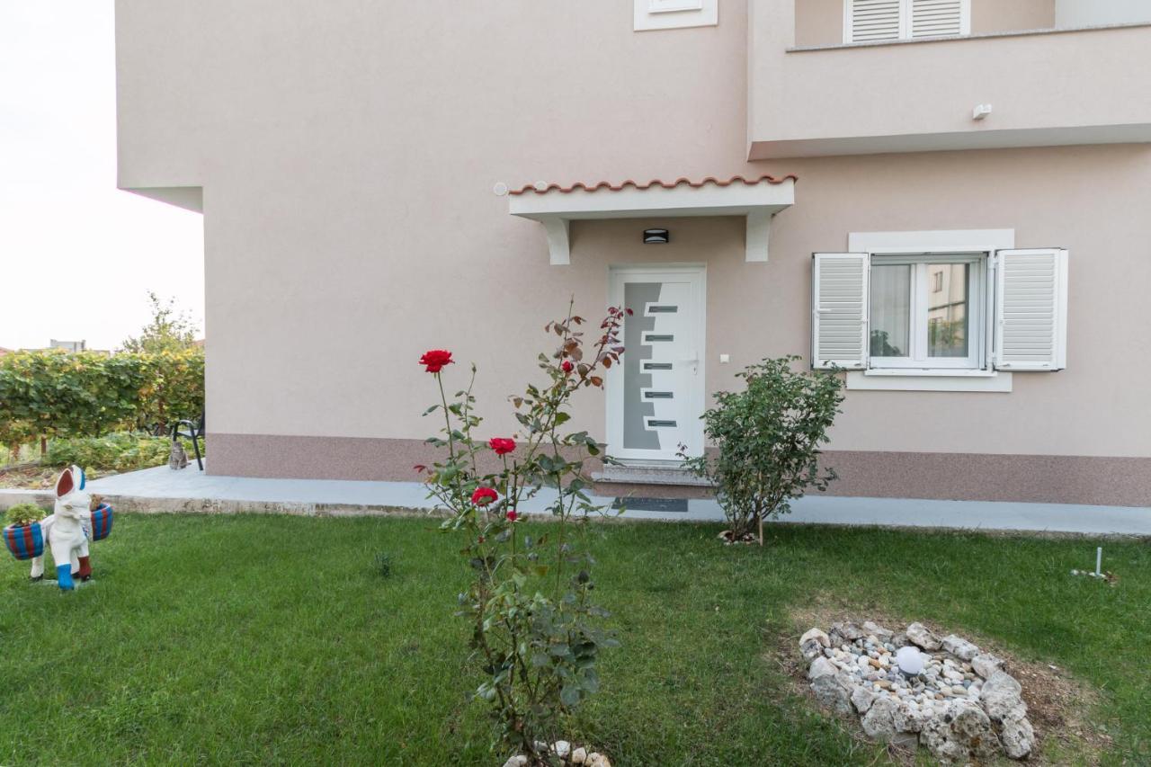 Apartments Lusani Split Luaran gambar