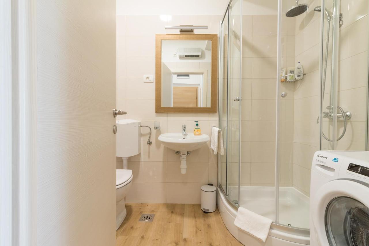 Apartments Lusani Split Luaran gambar