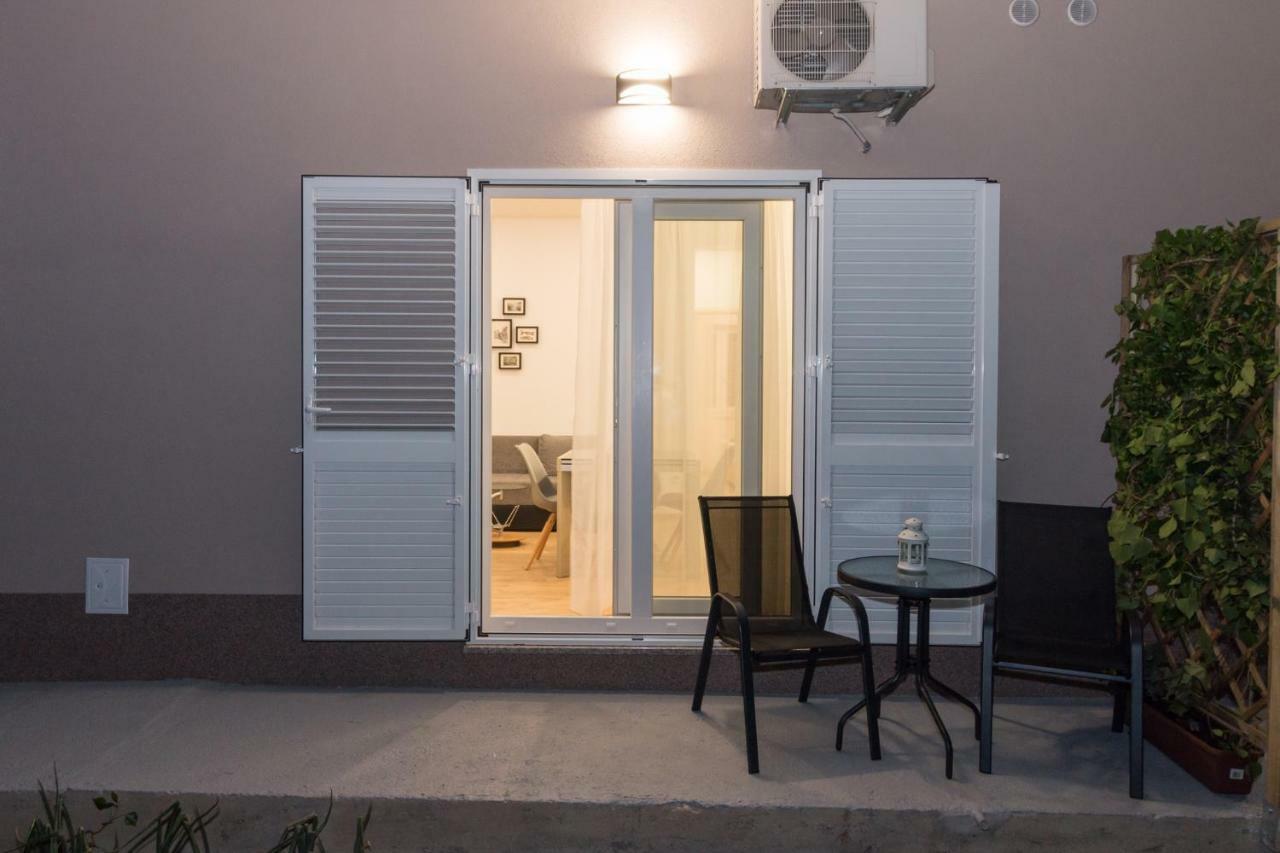 Apartments Lusani Split Luaran gambar